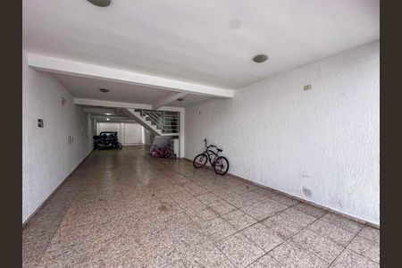 Casa à venda com 50m², 2 quartos e 1 vagaGaragem