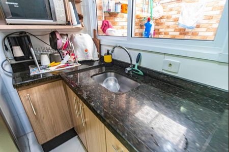 Casa à venda com 50m², 2 quartos e 1 vagaCozinha 