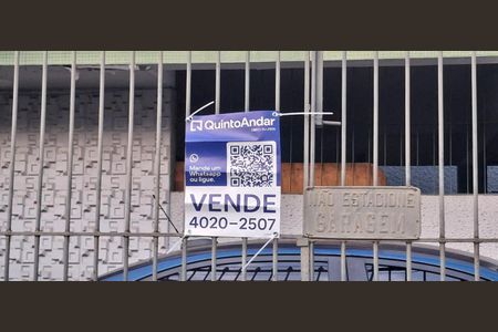 Apartamento à venda com 65m², 3 quartos e 1 vagaPlaca instalada