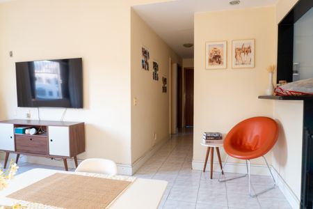 Apartamento à venda com 65m², 3 quartos e 1 vagaSala