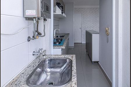 Apartamento para alugar com 55m², 2 quartos e 1 vagacozinha e área de serviço compartilhadas_7