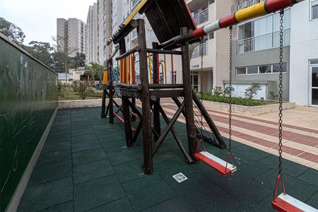 Apartamento para alugar com 55m², 2 quartos e 1 vagaplay ground_3