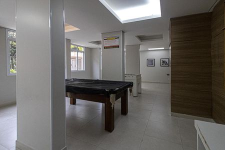 Apartamento para alugar com 55m², 2 quartos e 1 vagasala de jogos_3