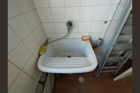 Apartamento para alugar com 67m², 2 quartos e 1 vagaÁrea de Serviço