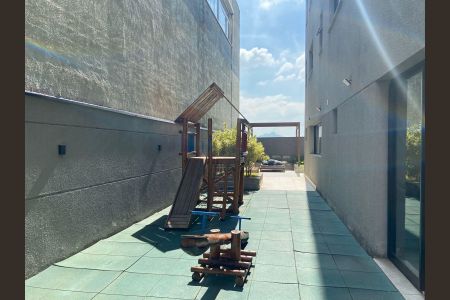 Apartamento para alugar com 39m², 1 quarto e 1 vaga Apartamento para alugar com 39m², 1 quarto e 1 vagaÁrea comum - Playground