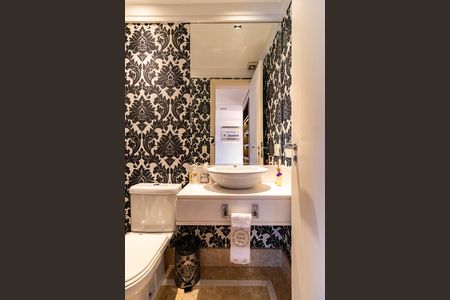 Apartamento à venda com 261m², 4 quartos e 4 vagas