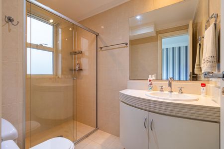 Apartamento à venda com 261m², 4 quartos e 4 vagas