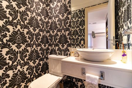 Apartamento à venda com 261m², 4 quartos e 4 vagas