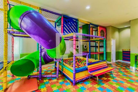 Apartamento à venda com 261m², 4 quartos e 4 vagas