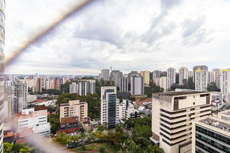 Apartamento à venda com 261m², 4 quartos e 4 vagas