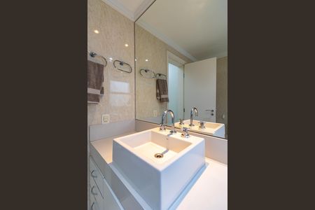 Apartamento à venda com 261m², 4 quartos e 4 vagas