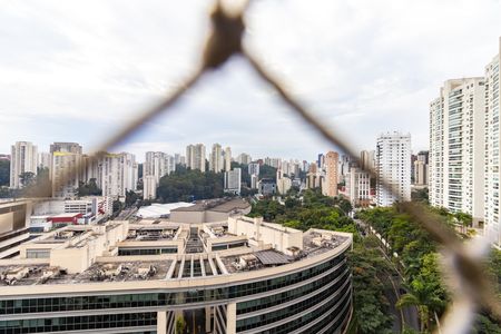 Apartamento à venda com 261m², 4 quartos e 4 vagas