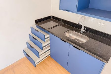Studio à venda com 27m², 1 quarto e sem vaga Studio à venda com 27m², 1 quarto e sem vagaCozinha - Armários