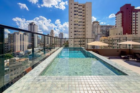 Studio à venda com 27m², 1 quarto e sem vaga Studio à venda com 27m², 1 quarto e sem vagaPiscina