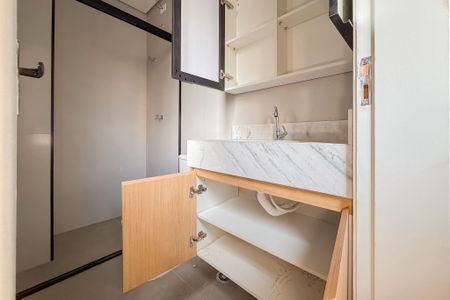Studio à venda com 27m², 1 quarto e sem vaga Studio à venda com 27m², 1 quarto e sem vagaBanheiro