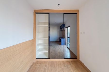 Studio à venda com 25m², 1 quarto e sem vagaArmários