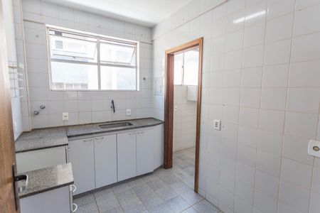 Apartamento para alugar com 100m², 3 quartos e 2 vagasCozinha