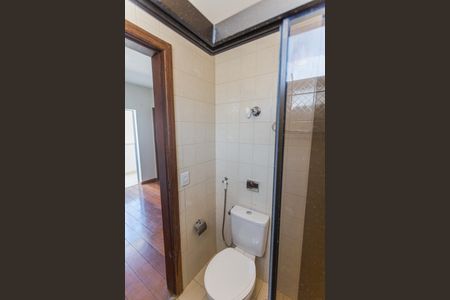 Apartamento para alugar com 100m², 3 quartos e 2 vagasBanheiro da Suíte