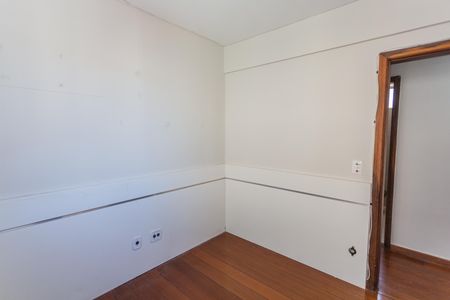 Apartamento para alugar com 100m², 3 quartos e 2 vagasQuarto 3
