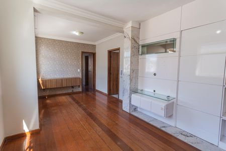 Sala de apartamento para alugar com 3 quartos, 100m² em São Pedro, Belo Horizonte
