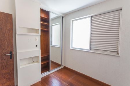 Apartamento para alugar com 100m², 3 quartos e 2 vagasQuarto 3