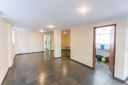 Apartamento para alugar com 100m², 3 quartos e 2 vagasÁrea comum - Salão de festas