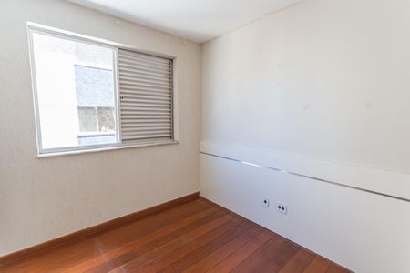 Apartamento para alugar com 100m², 3 quartos e 2 vagasQuarto 3
