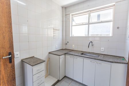Apartamento para alugar com 100m², 3 quartos e 2 vagasCozinha
