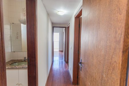 Apartamento para alugar com 100m², 3 quartos e 2 vagasCorredor