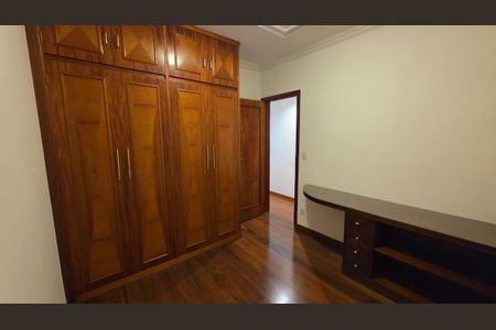 Apartamento para alugar com 3 quartos, 90m² em Lourdes, Belo Horizonte
