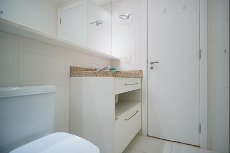 Apartamento para alugar com 94m², 3 quartos e 2 vagasBanheiro Corredor