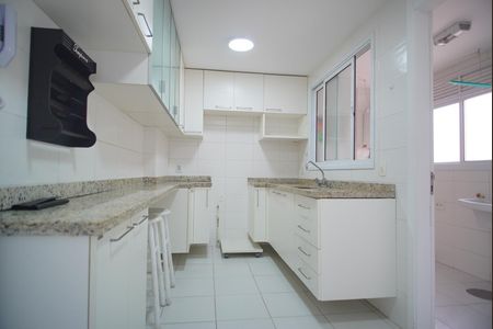 Apartamento para alugar com 94m², 3 quartos e 2 vagasCozinha