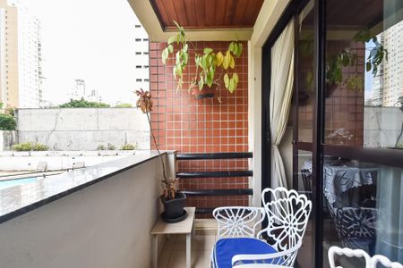 Varanda de apartamento para alugar com 4 quartos, 150m² em Jardim Vila Mariana, São Paulo