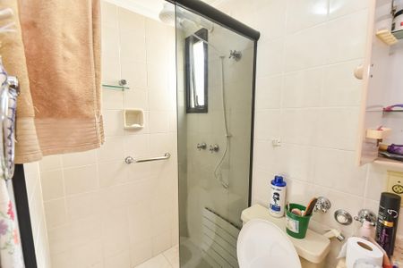 Apartamento para alugar com 150m², 4 quartos e 4 vagas Apartamento para alugar com 150m², 4 quartos e 4 vagasBanheiro 1