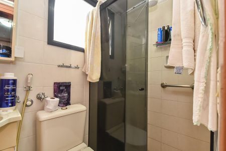 Apartamento para alugar com 150m², 4 quartos e 4 vagas Apartamento para alugar com 150m², 4 quartos e 4 vagasBanheiro da suíte 2
