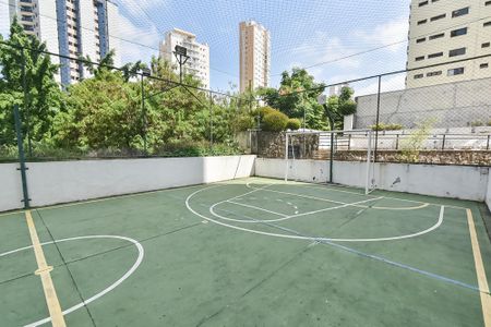Apartamento para alugar com 150m², 4 quartos e 4 vagas Apartamento para alugar com 150m², 4 quartos e 4 vagasQuadra Esportiva