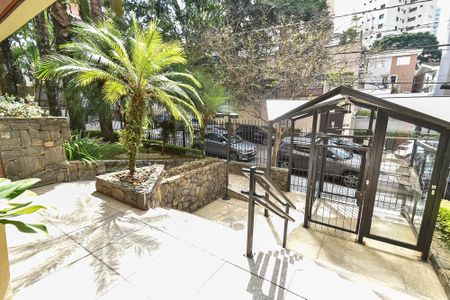 Apartamento para alugar com 150m², 4 quartos e 4 vagas Apartamento para alugar com 150m², 4 quartos e 4 vagasÁrea comum