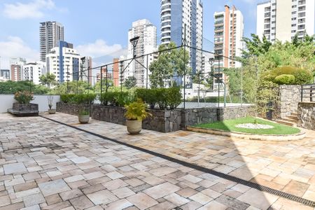 Apartamento para alugar com 150m², 4 quartos e 4 vagas Apartamento para alugar com 150m², 4 quartos e 4 vagasÁrea comum