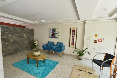 Apartamento para alugar com 150m², 4 quartos e 4 vagas Apartamento para alugar com 150m², 4 quartos e 4 vagasHall de entrada