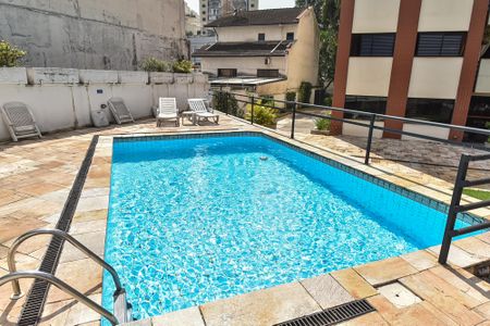 Apartamento para alugar com 150m², 4 quartos e 4 vagas Apartamento para alugar com 150m², 4 quartos e 4 vagasÁrea comum - Piscina