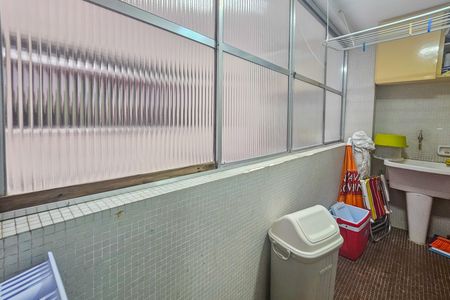 Apartamento para alugar com 61m², 2 quartos e 1 vaga