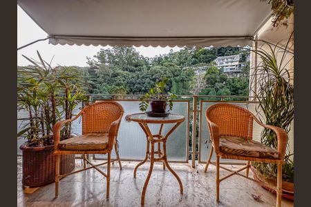 Apartamento à venda com 3 quartos, 143m² em Cosme Velho, Rio de Janeiro