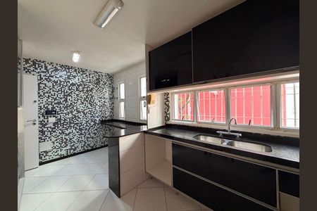 Casa à venda com 259m², 5 quartos e 2 vagas