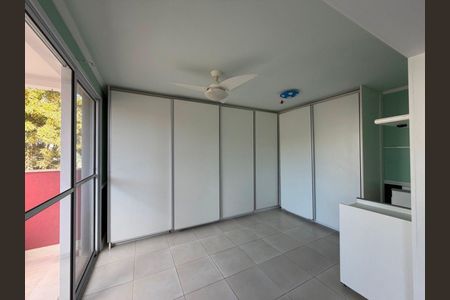 Casa à venda com 259m², 5 quartos e 2 vagas