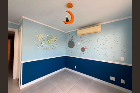 Casa à venda com 259m², 5 quartos e 2 vagas