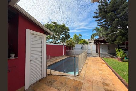 Casa à venda com 259m², 5 quartos e 2 vagas