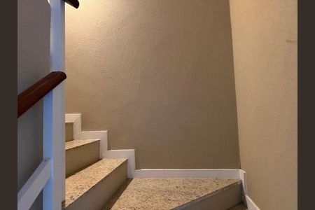 Casa à venda com 259m², 5 quartos e 2 vagas