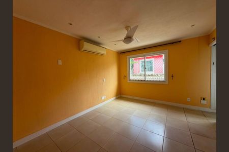 Casa à venda com 259m², 5 quartos e 2 vagas
