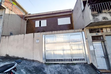 Casa para alugar com 63m², 2 quartos e sem vagaFachada
