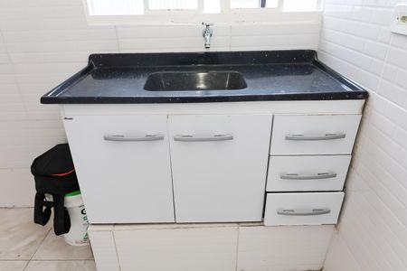Casa para alugar com 63m², 2 quartos e sem vagacozinha 